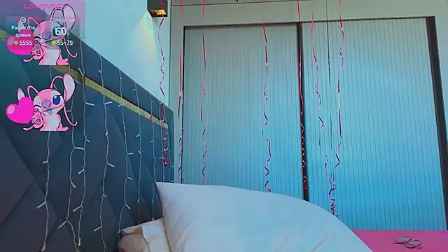 Mia Tin online show from January 2025 07:43:02 AM