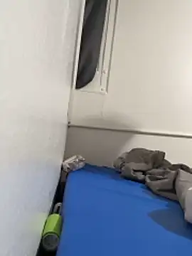 Snapshot of kingdennis6666 chatting on February 2026 07:01:01 AM kingdennis6666 online show from February 2026 07:01:01 AM