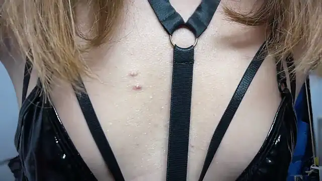 Local Hoelyx online show from March 2026 03:37:01 PM