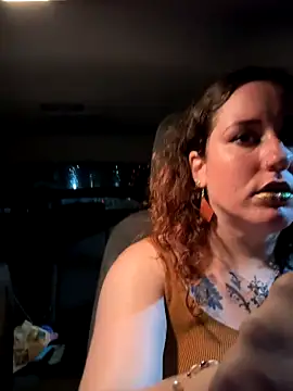 poppergirl69 online show from October 2025 08:34:02 AM