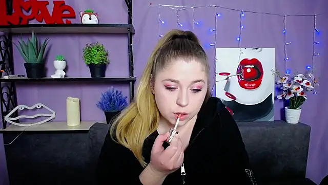 JessikaDaniel online show from March 2025 07:15:01 AM