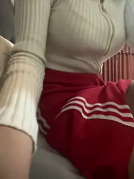 DulceMya6 online show from December 2024 01:29:01 AM