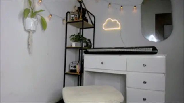 susy angel online show from January 2025 05:56:01 AM