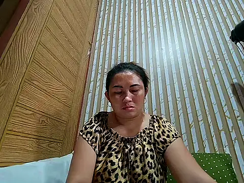 LalaiAsian online show from February 2026 12:22:02 AM