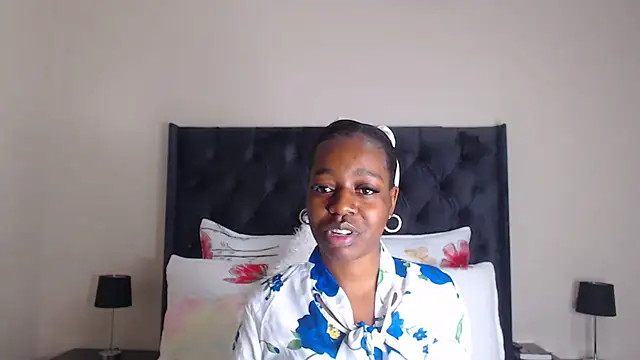 Snapshot of Sexynaughty_Gal chatting on February 2026 09:10:02 PM Sexynaughty Gal online show from February 2026 09:10:02 PM