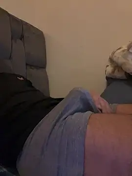 reyadXxxx online show from April 2026 11:57:02 PM