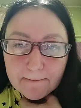 Rini333 online show from September 2025 01:38:01 AM