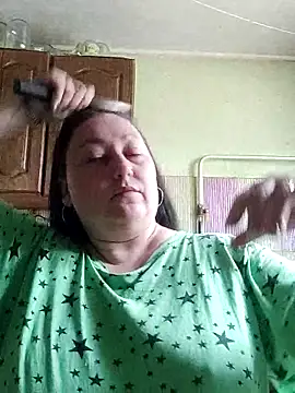 Snapshot of Rini333 chatting on May 2026 10:01:02 AM Rini333 online show from May 2026 10:01:02 AM