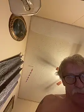 jck1m0t online show from September 2025 02:49:01 AM