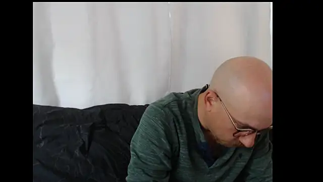 whiskyjane69 online show from September 2025 10:49:02 AM