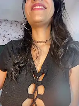 Snapshot of PilarJones_ chatting on January 2025 03:40:01 PM PilarJones online show from January 2025 03:40:01 PM
