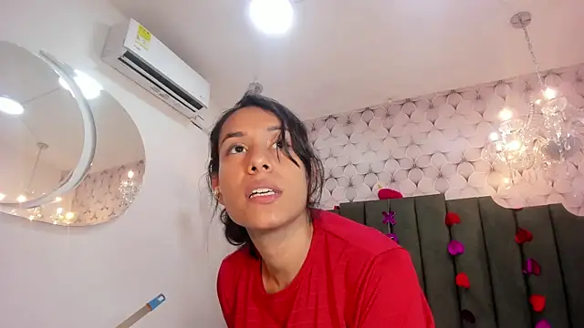 Snapshot of PilarJones_ chatting on February 2025 12:33:02 PM PilarJones online show from February 2025 12:33:02 PM