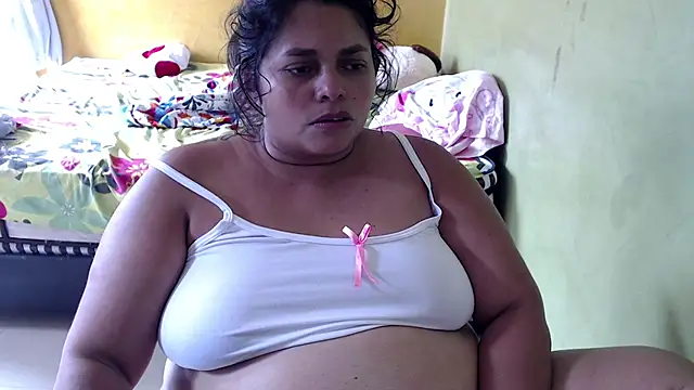 yulieth bbw online show from March 2025 06:53:02 PM