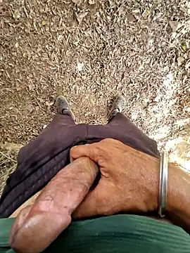 breejs online show from October 2025 05:27:01 AM