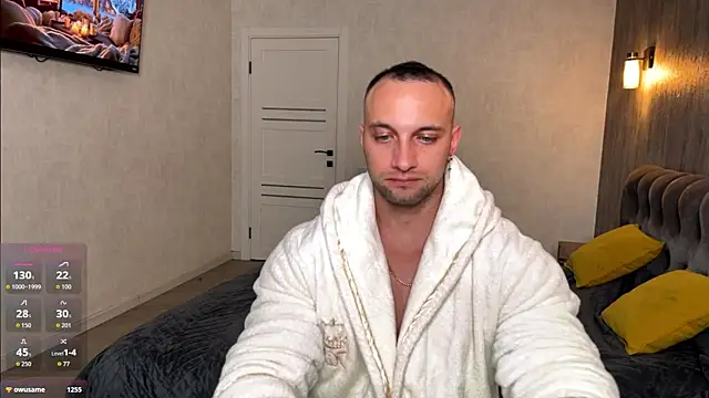 michaelbradleu online show from November 2025 08:38:02 PM