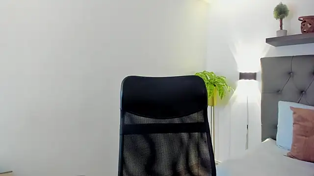 bella 99  online show from April 2026 11:26:02 AM