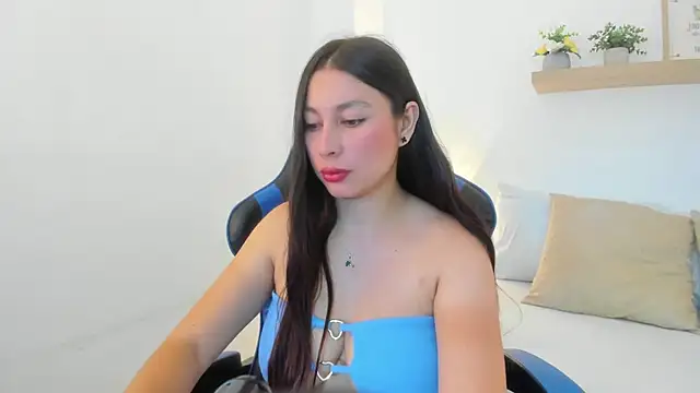 Snapshot of bella_99_ chatting on July 2026 11:50:01 AM bella 99 online show from July 2026 11:50:01 AM