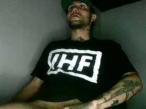 Snapshot of Christian_Stiven1 chatting on April 2026 07:09:01 AM Christian Stiven1 online show from April 2026 07:09:01 AM