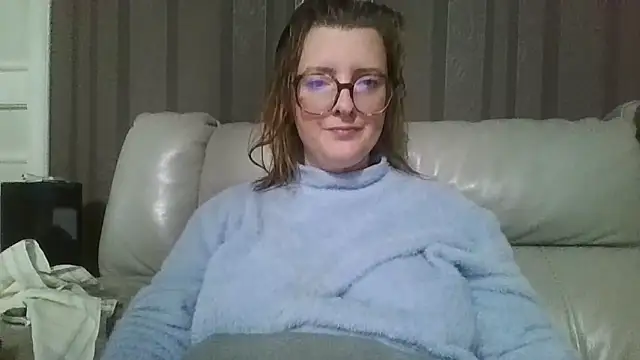 LiquidLeonie online show from March 2026 04:56:02 AM