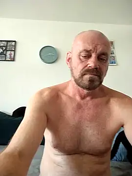 Snapshot of wilkalfa chatting on April 2026 01:15:01 PM wilkalfa online show from April 2026 01:15:01 PM