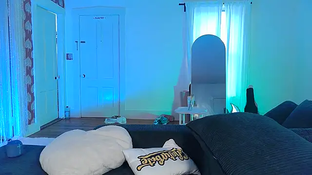 ashleyblaydex online show from October 2025 08:13:02 PM