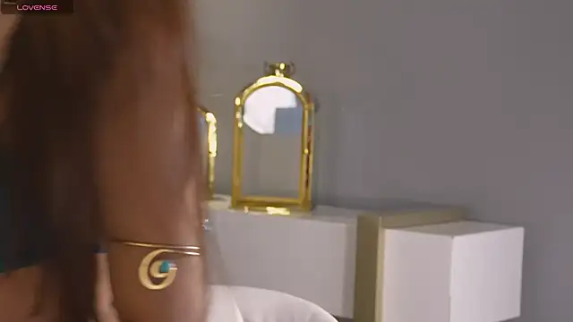 NaomiSainz online show from March 2026 04:35:01 PM