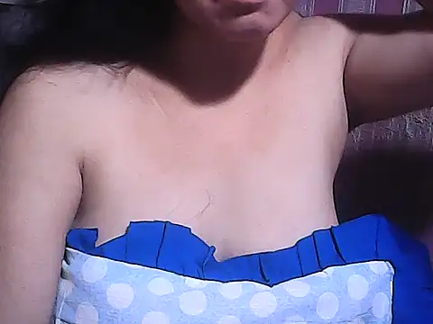 sweetsosie18 online show from November 2025 07:11:02 AM