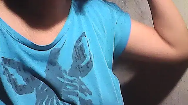 sweetsosie18 online show from April 2026 06:36:02 PM