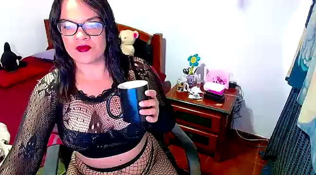 luchiana hott21 online show from December 2024 03:44:01 PM