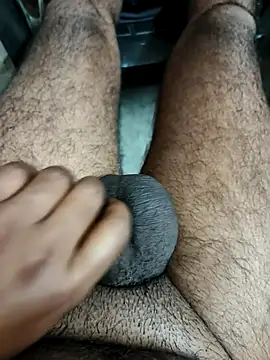 24HOTBOY25 online show from April 2026 09:01:02 PM