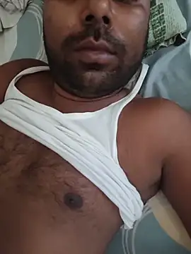 24HOTBOY25 online show from May 2026 09:49:01 AM