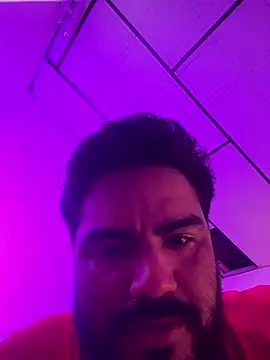 MichaelBear  online show from January 2026 08:01:02 PM