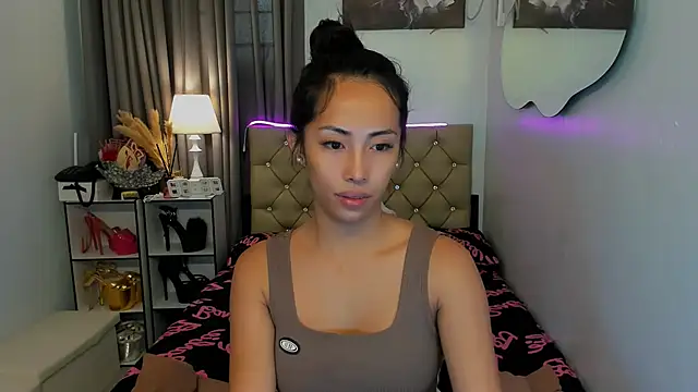 reighnempress online show from January 2025 02:36:01 AM