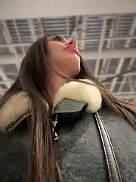 Snapshot of Emma_Catt chatting on March 2026 07:15:01 AM Emma Catt online show from March 2026 07:15:01 AM