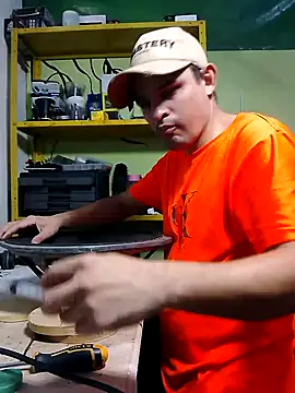 king-lobo-act online show from November 2025 05:34:02 PM