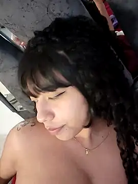 Snapshot of miafresa_hot chatting on January 2025 03:53:01 AM miafresa hot online show from January 2025 03:53:01 AM