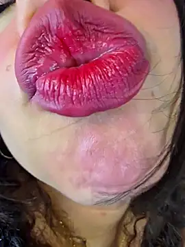 Snapshot of miafresa_hot chatting on November 2025 11:04:02 PM miafresa hot online show from November 2025 11:04:02 PM