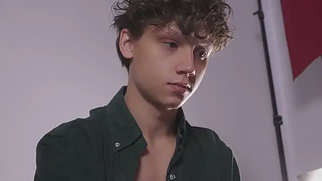 Nicky neal online show from September 2025 11:31:02 AM