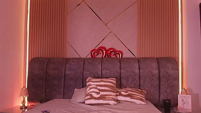 naia blessed online show from February 2026 07:13:02 PM