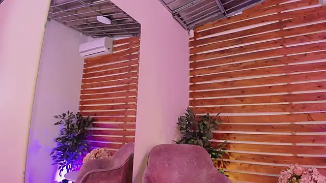  MeganRain online show from November 2025 08:47:02 AM