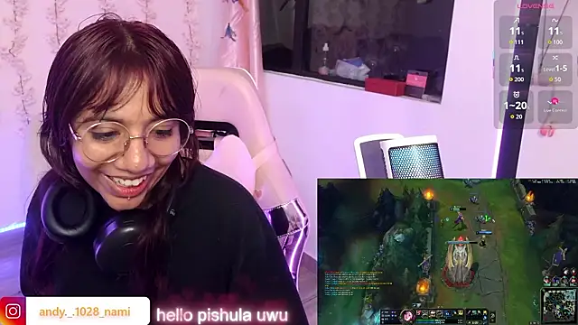 Snapshot of Nami_usagi chatting on February 2026 04:16:02 PM Nami usagi online show from February 2026 04:16:02 PM