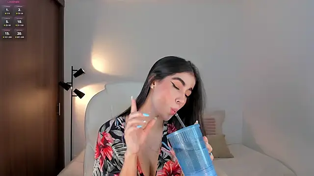 Snapshot of RebeccaBaxter chatting on March 2026 11:00:02 PM RebeccaBaxter online show from March 2026 11:00:02 PM