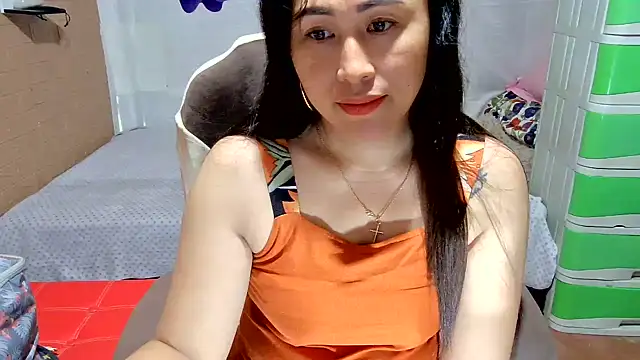 Snapshot of M_e_c_e_l chatting on May 2026 04:52:01 AM M e c e l online show from May 2026 04:52:01 AM