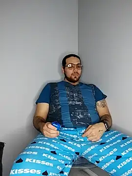 Snapshot of lucasgalacticman chatting on February 2025 10:07:02 AM lucasgalacticman online show from February 2025 10:07:02 AM