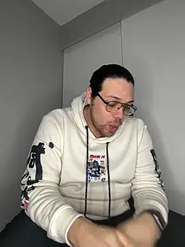 Snapshot of lucasgalacticman chatting on March 2025 01:25:02 AM lucasgalacticman online show from March 2025 01:25:02 AM