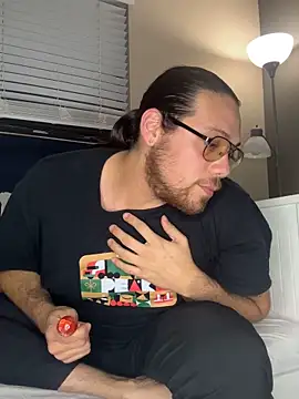 Snapshot of lucasgalacticman chatting on September 2025 11:52:01 PM lucasgalacticman online show from September 2025 11:52:01 PM