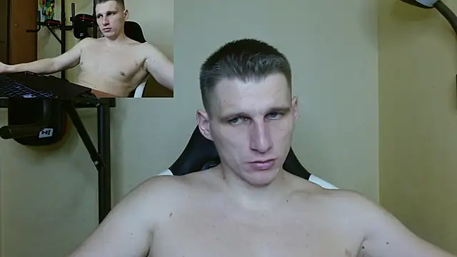 Snapshot of PoliglotJoe chatting on December 2024 04:21:02 PM PoliglotJoe online show from December 2024 04:21:02 PM
