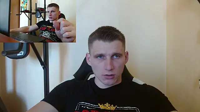 Snapshot of PoliglotJoe chatting on December 2024 09:54:02 AM PoliglotJoe online show from December 2024 09:54:02 AM