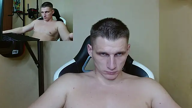Snapshot of PoliglotJoe chatting on December 2024 03:16:02 AM PoliglotJoe online show from December 2024 03:16:02 AM