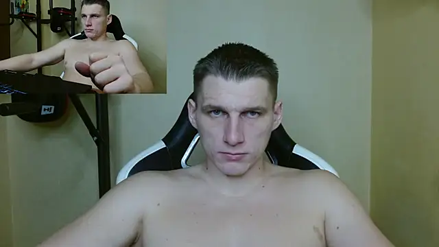Snapshot of PoliglotJoe chatting on December 2024 05:44:01 AM PoliglotJoe online show from December 2024 05:44:01 AM